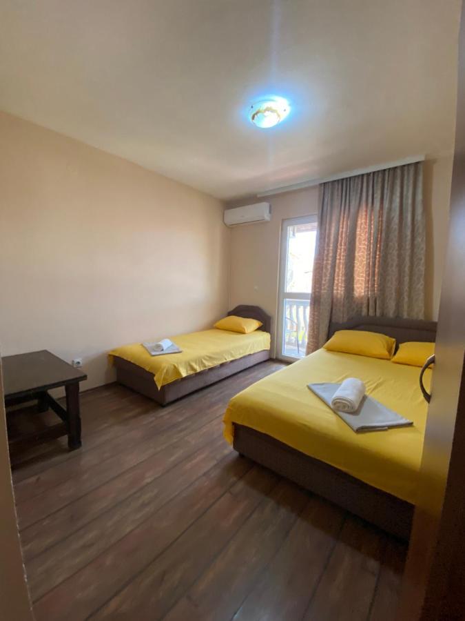 Apartments And Rooms Grande Casa Бар Екстериор снимка